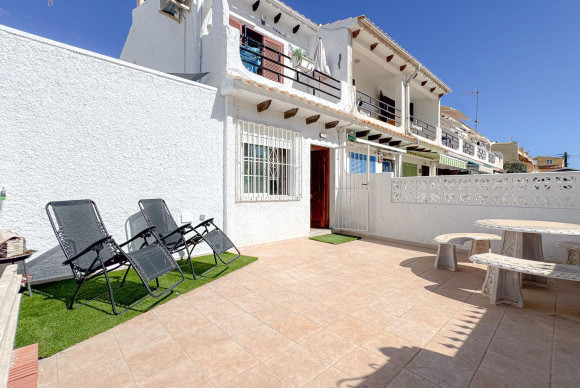 Herverkoop - Appartement  - Torrevieja - Los Frutales