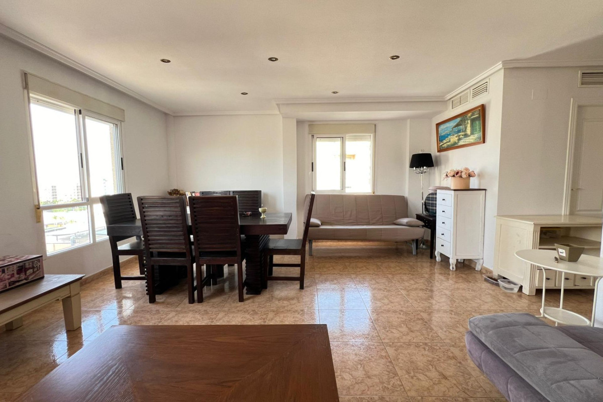 Resale - Apartment  - Guardamar del Segura - CENTRO