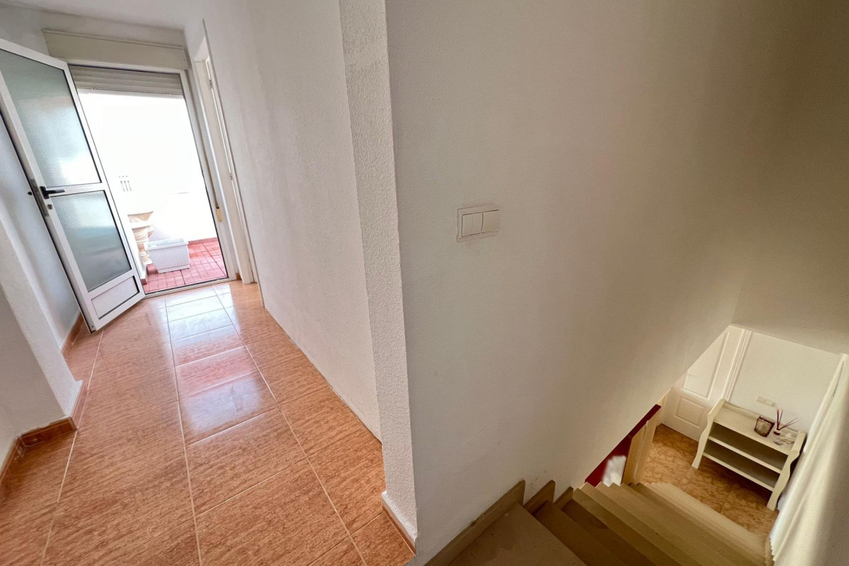 Resale - Apartment  - Guardamar del Segura - CENTRO