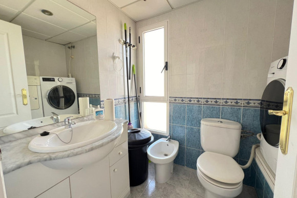 Reventa - Apartamento / piso - Guardamar del Segura - CENTRO