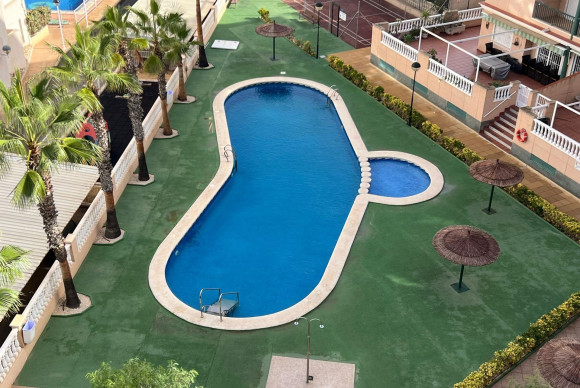 Resale - Apartment  - Guardamar del Segura - CENTRO