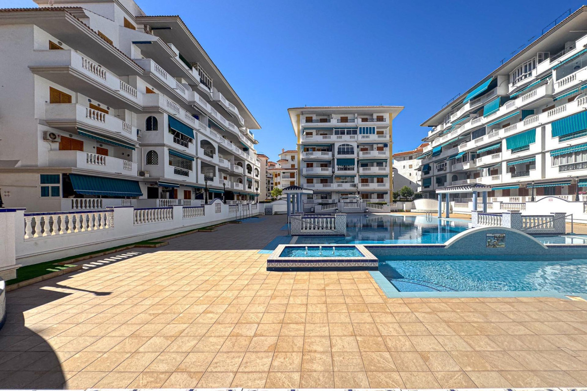 Herverkoop - Appartement  - Torrevieja - La Mata