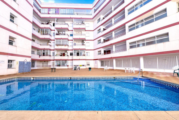 Revente - Appartement - Torrevieja - Centro