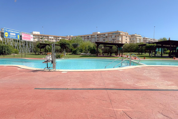 Resale - Apartment  - Torrevieja - Parque las naciones