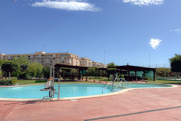 Reventa - Apartamento / piso - Torrevieja - Parque las naciones