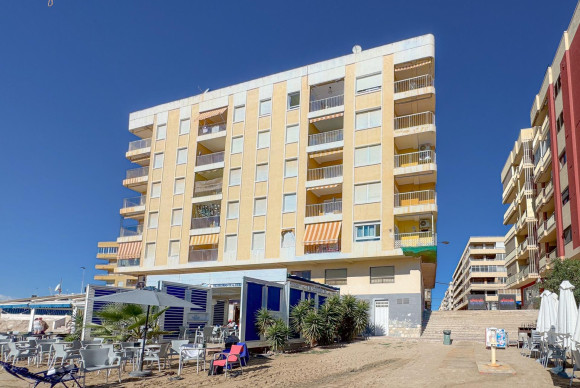 Resale - Apartment  - Torrevieja - Acequion