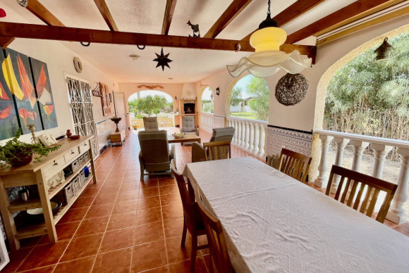 Resale - Finca / Country Property - Dolores