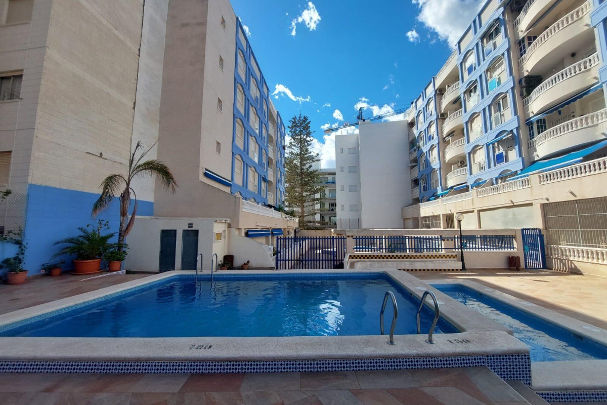 Reventa - Apartamento / piso - Torrevieja - Playa de los locos