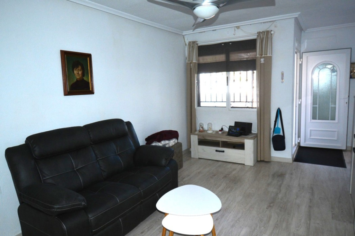 Resale - Apartment  - Vistabella Golf