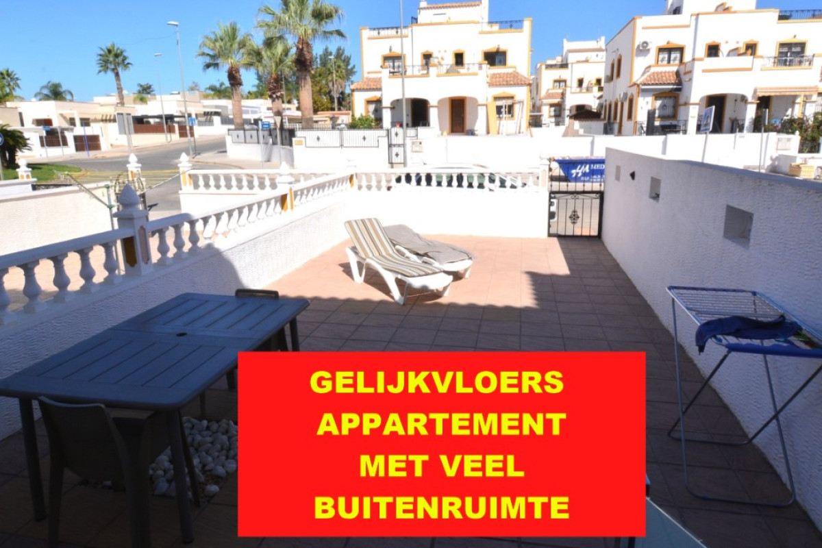 Resale - Apartment  - Vistabella Golf