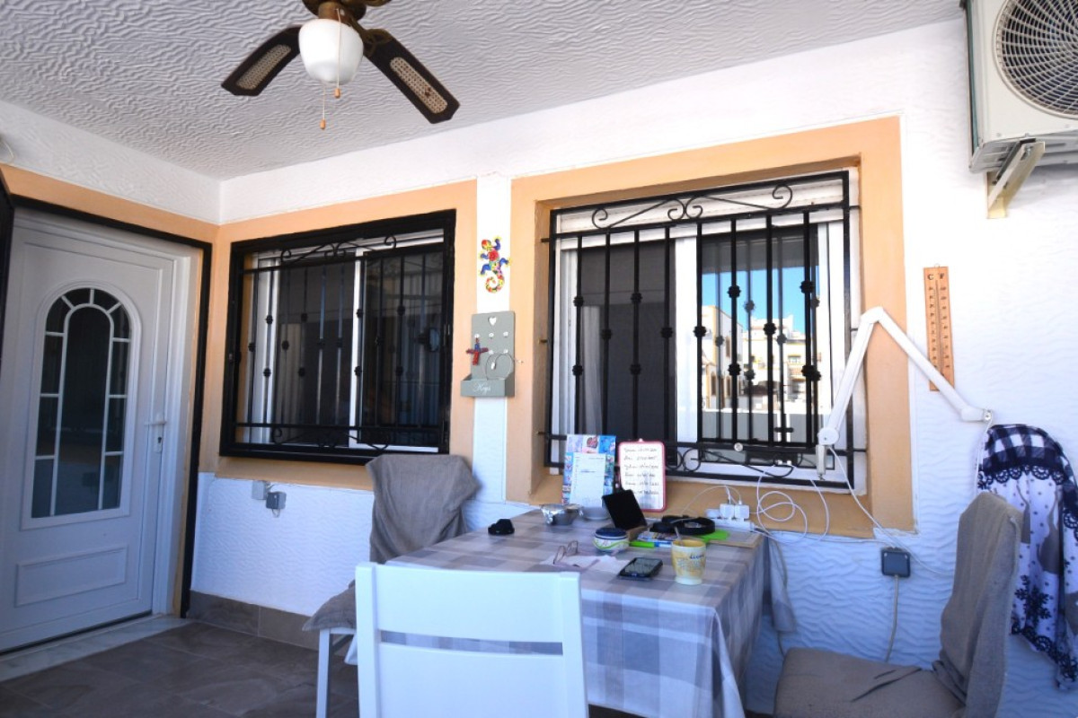 Resale - Apartment  - Vistabella Golf