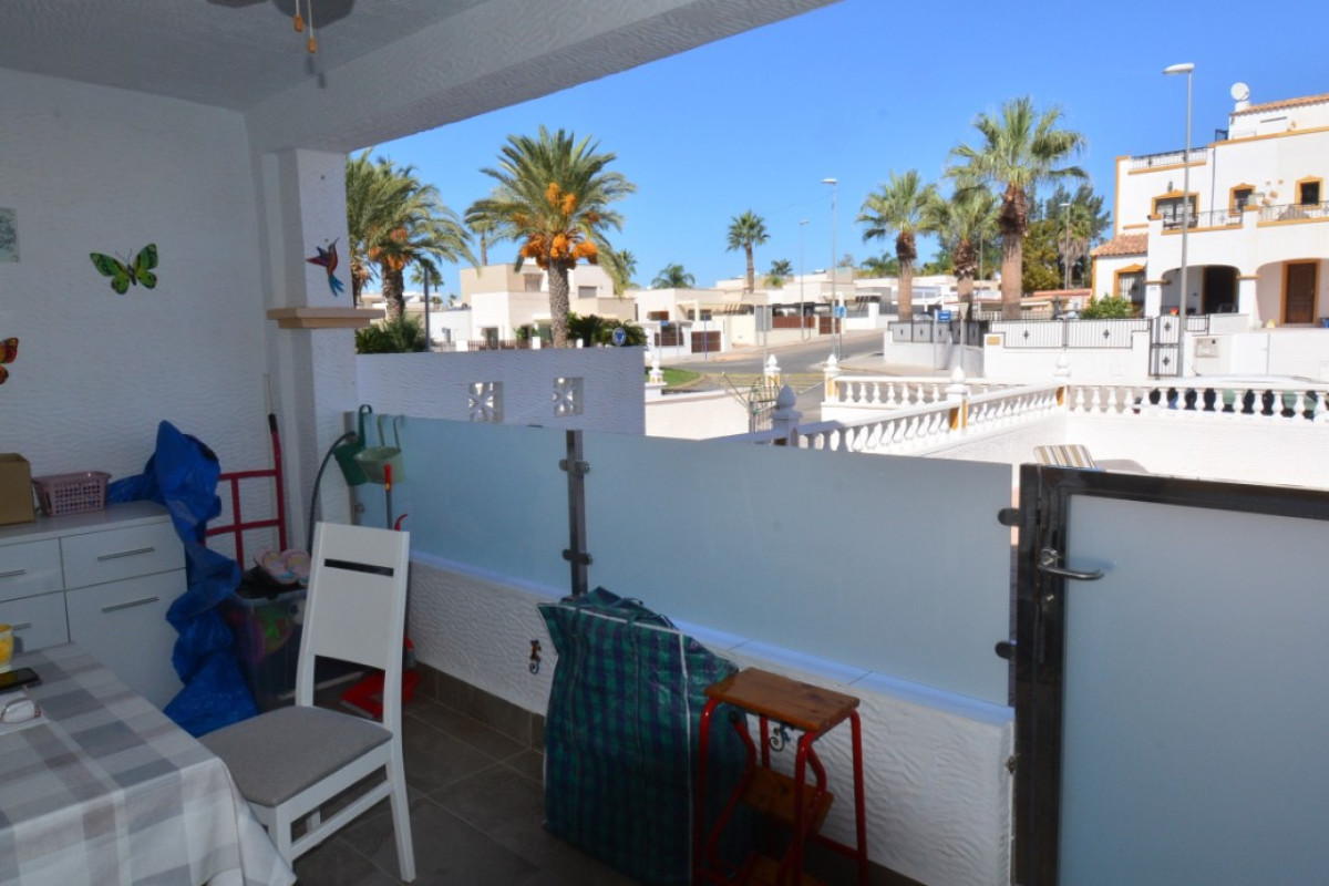 Resale - Apartment  - Vistabella Golf