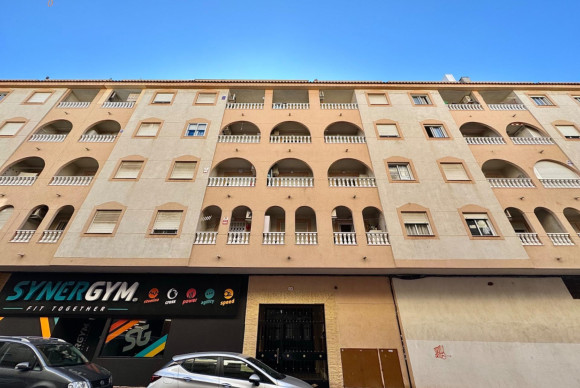 Reventa - Apartamento / piso - Torrevieja - Playa del cura