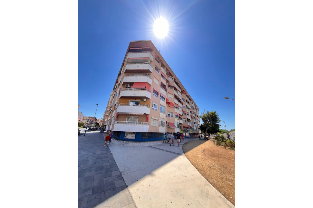 Reventa - Apartamento / piso - Torrevieja - torrevieja