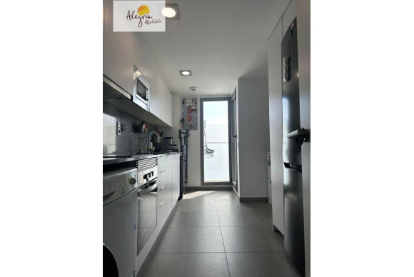 Reventa - Apartamento / piso - Valencia - Sant Isidre