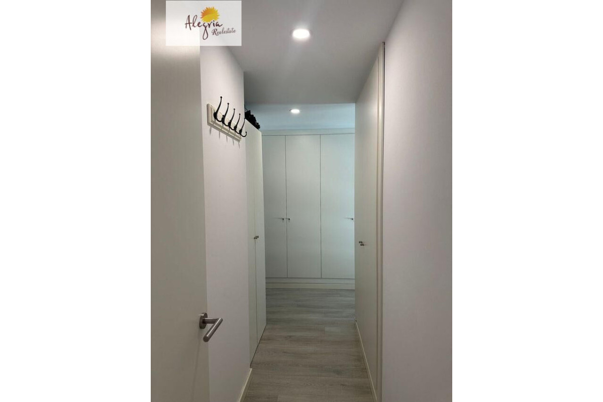 Reventa - Apartamento / piso - Valencia - Sant Isidre