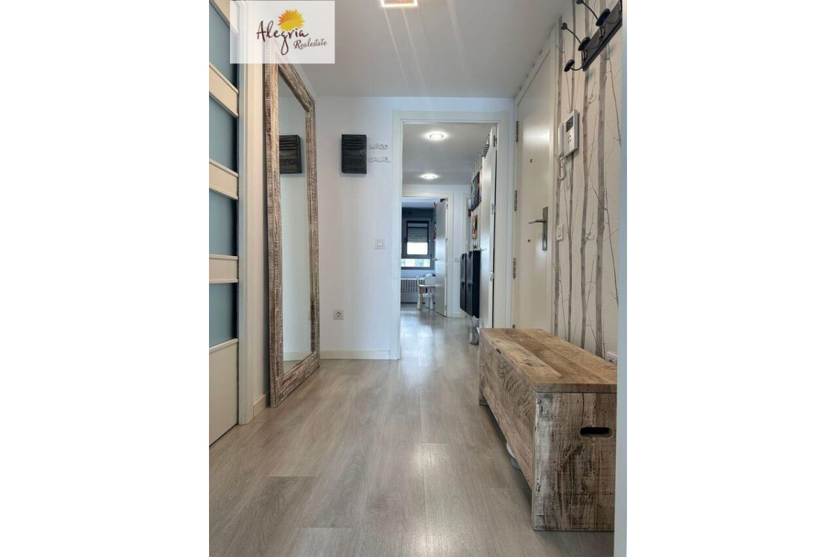 Reventa - Apartamento / piso - Valencia - Sant Isidre