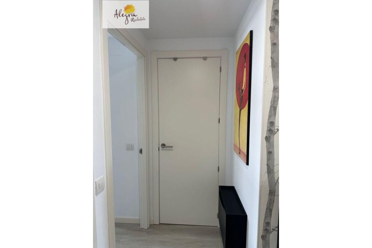 Reventa - Apartamento / piso - Valencia - Sant Isidre