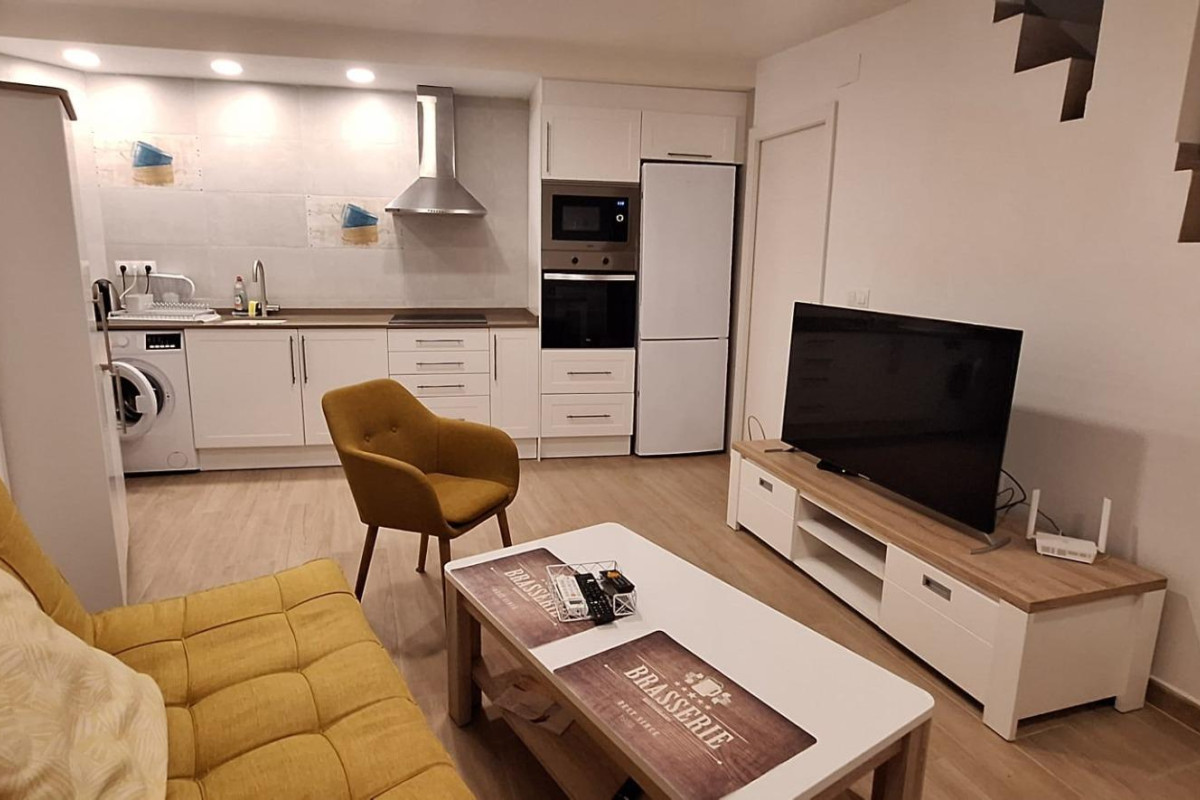 Long Term Rental - Apartment  - Villajoyosa - Pueblo