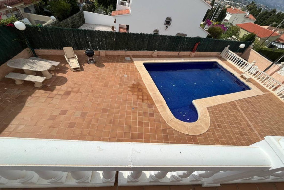 Resale - Villa - Alfaz del Pi - Albir