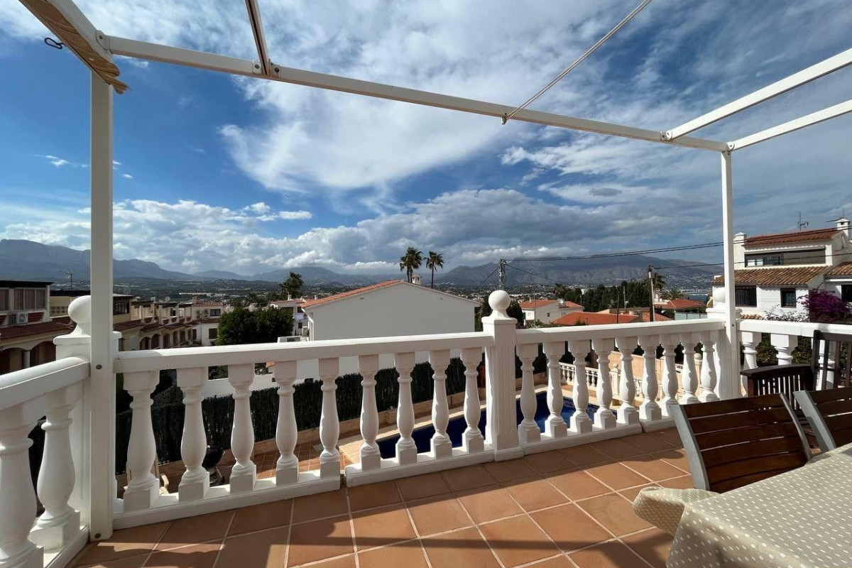 Resale - Villa - Alfaz del Pi - Albir