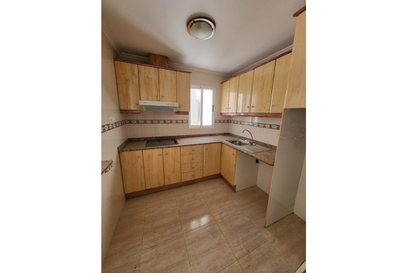 Resale - Apartment  - Torrevieja - Centro