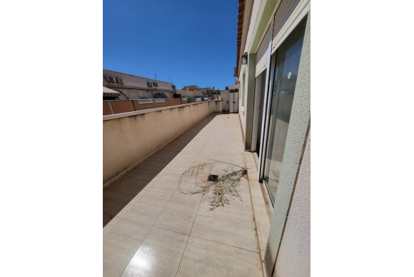 Resale - Apartment  - Torrevieja - Centro