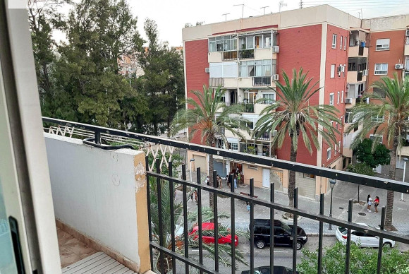 Revente - Appartement - Valencia - Benicalap