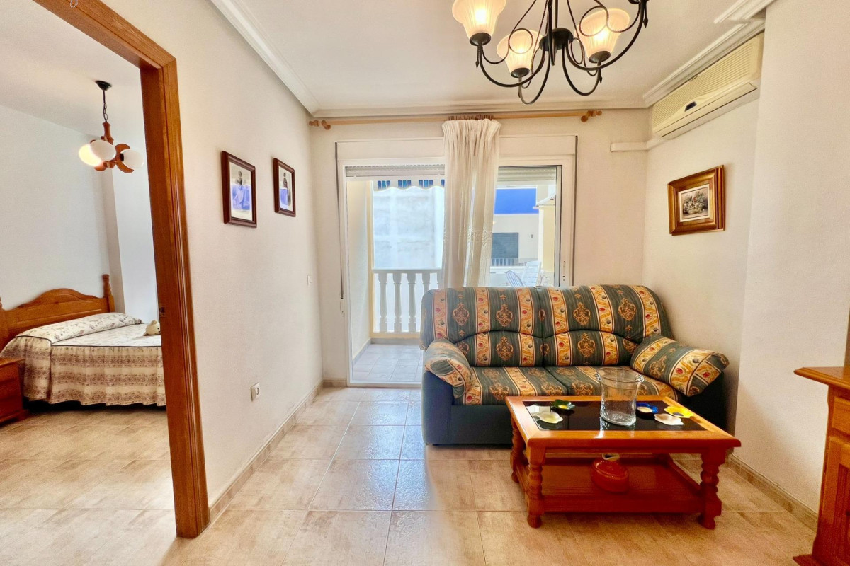 Reventa - Apartamento / piso - Torrevieja - Playa del cura