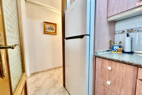 Reventa - Apartamento / piso - Torrevieja - Playa del cura