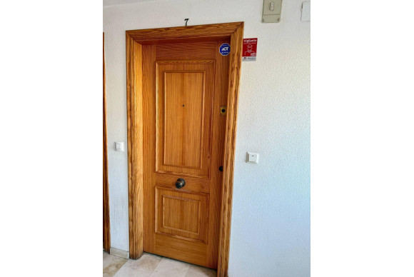 Reventa - Apartamento / piso - Torrevieja - Playa del cura