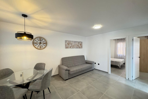 Resale - Apartment  - Torrevieja - Nueva Torrevieja