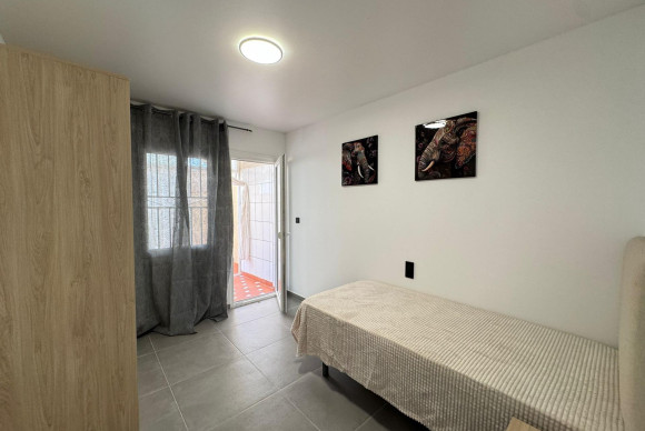 Resale - Apartment  - Torrevieja - Nueva Torrevieja