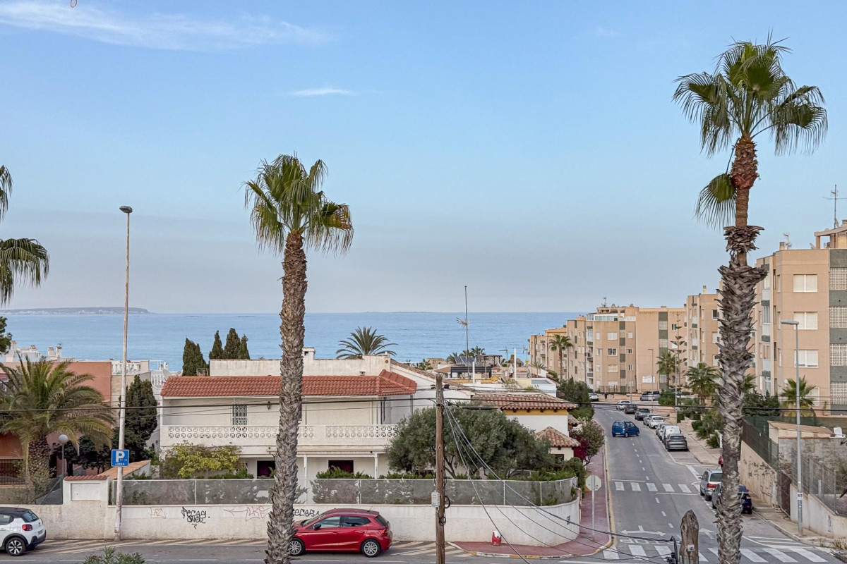 Resale - Apartment  - Torrevieja - Torreblanca