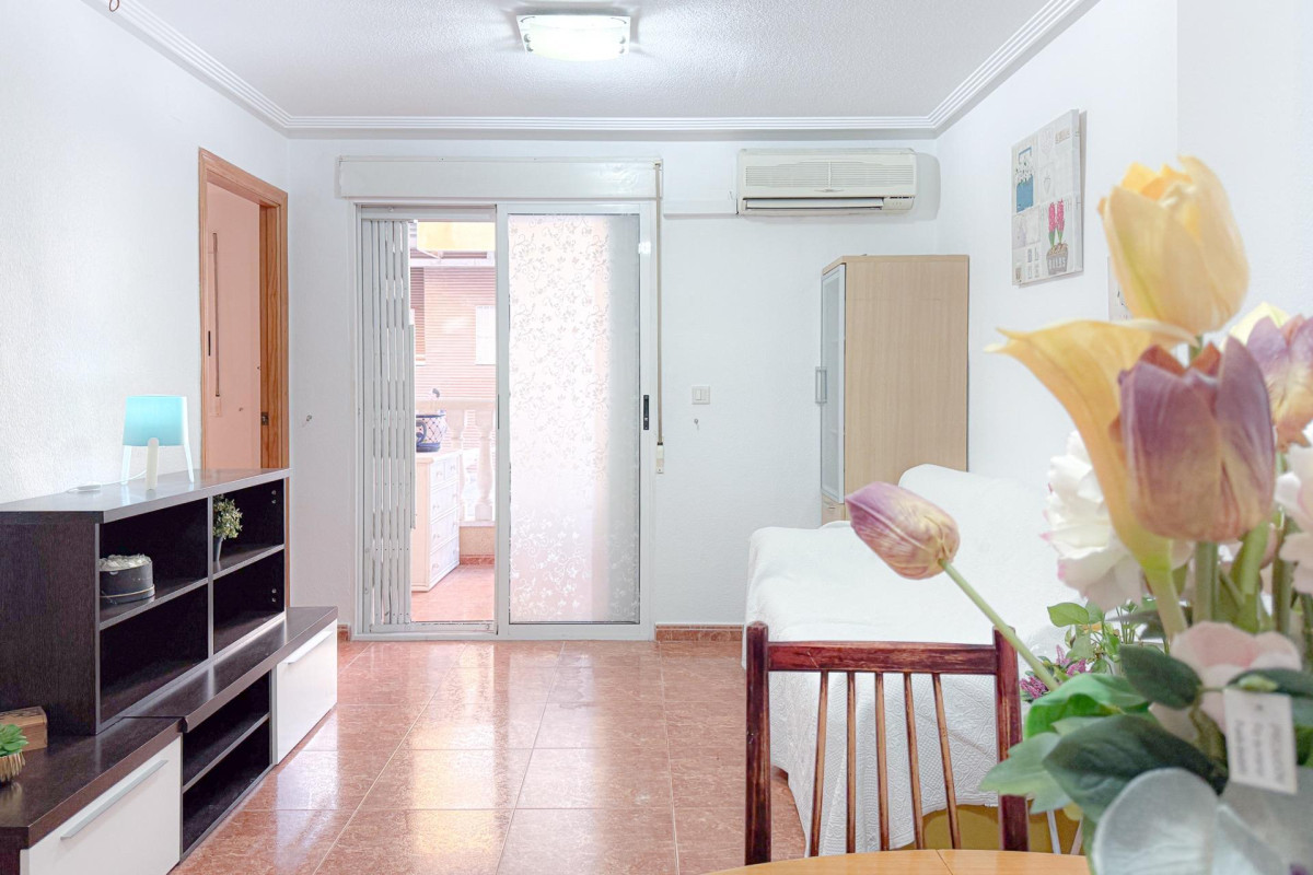 Reventa - Apartamento / piso - Torrevieja - Playa del cura