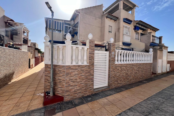 Reventa - Bungalow - Orihuela Costa - La Zenia