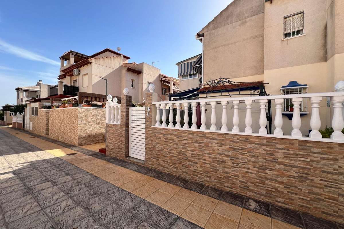 Reventa - Bungalow - Orihuela Costa - La Zenia