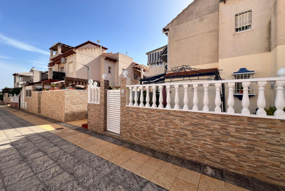 Reventa - Bungalow - Orihuela Costa - La Zenia