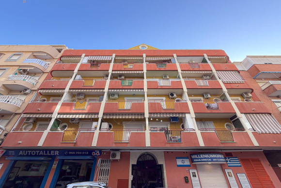 Reventa - Apartamento / piso - Torrevieja - Playa de los locos