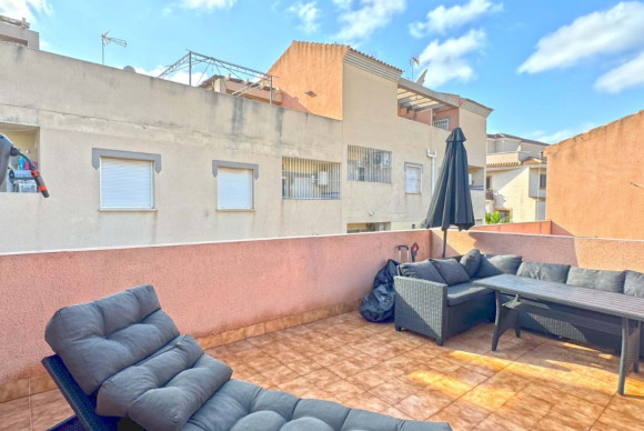 Resale - Apartment  - Orihuela Costa - Villamartin