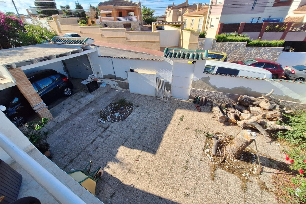 Resale - House - Torrevieja - Los altos