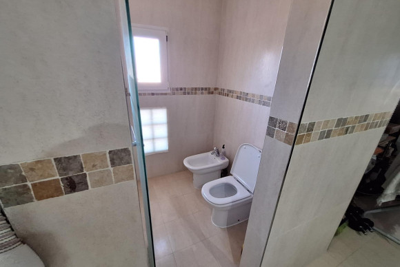 Resale - House - Torrevieja - Los altos