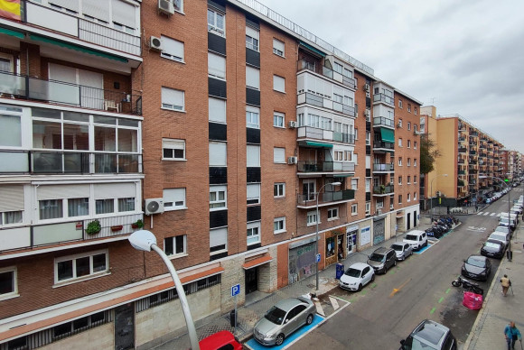 Lange Termijn Verhuur - Appartement  - Madrid - Imperial