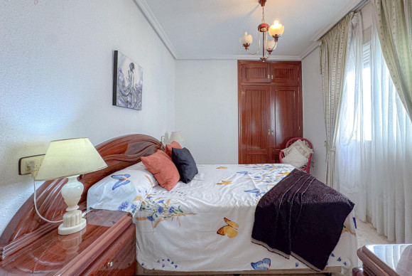 Herverkoop - Appartement  - Torrevieja - Acequion