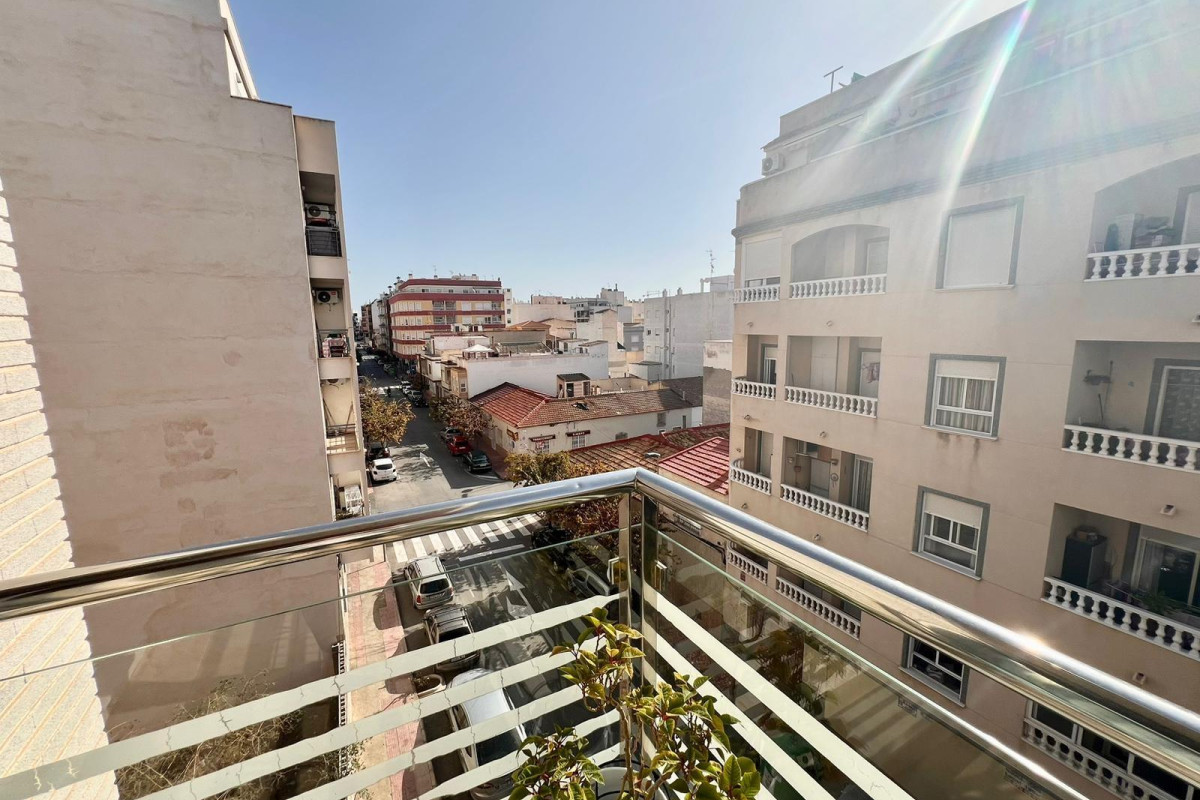 Herverkoop - Appartement  - Torrevieja - Centro