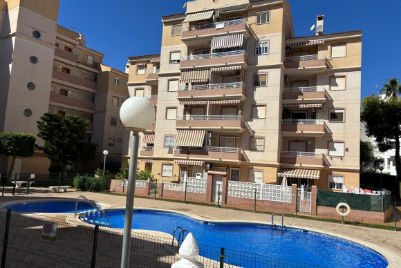 Herverkoop - Appartement  - Torrevieja - Calas blanca