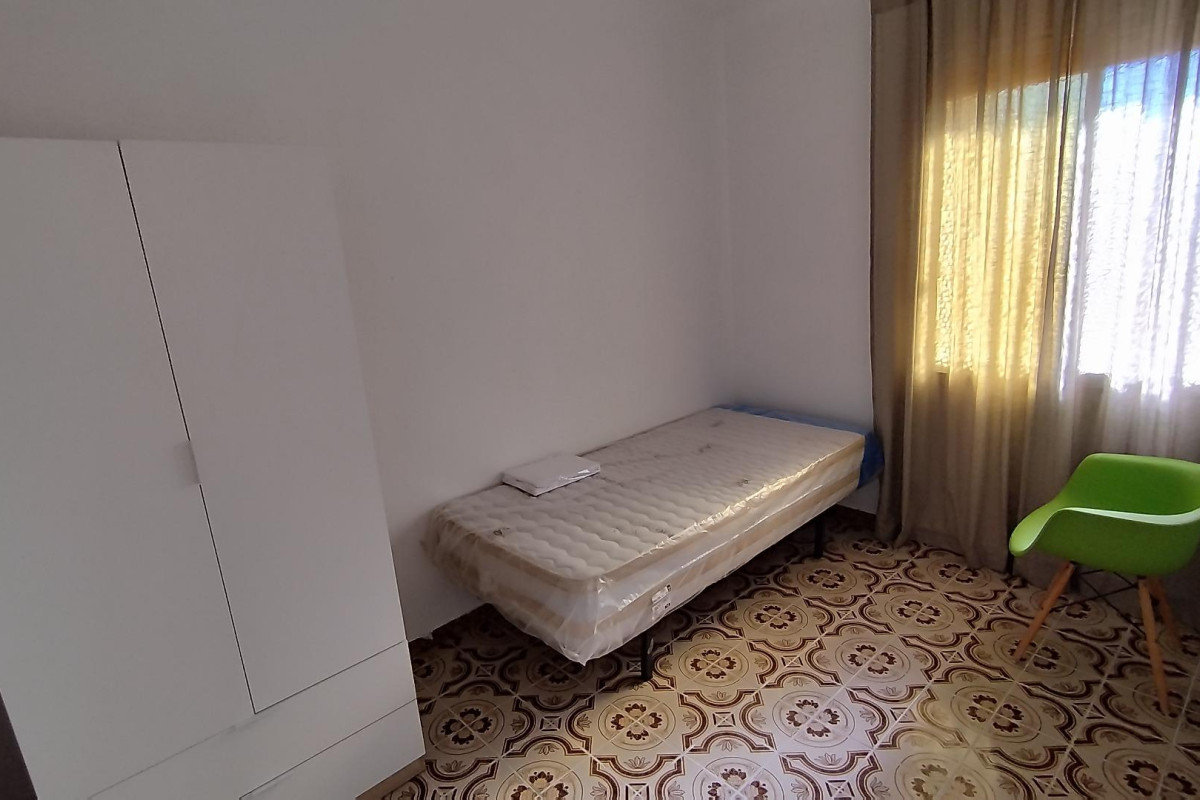 Lange Termijn Verhuur - Appartement  - SAN JUAN ALICANTE - Colonia requena