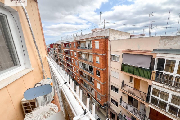 Reventa - Apartamento / piso - Manises - El Mercado