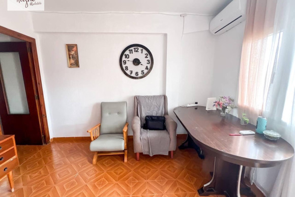 Reventa - Apartamento / piso - Manises - El Mercado