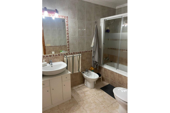 Resale - Apartment  - Torrevieja - Playa del cura